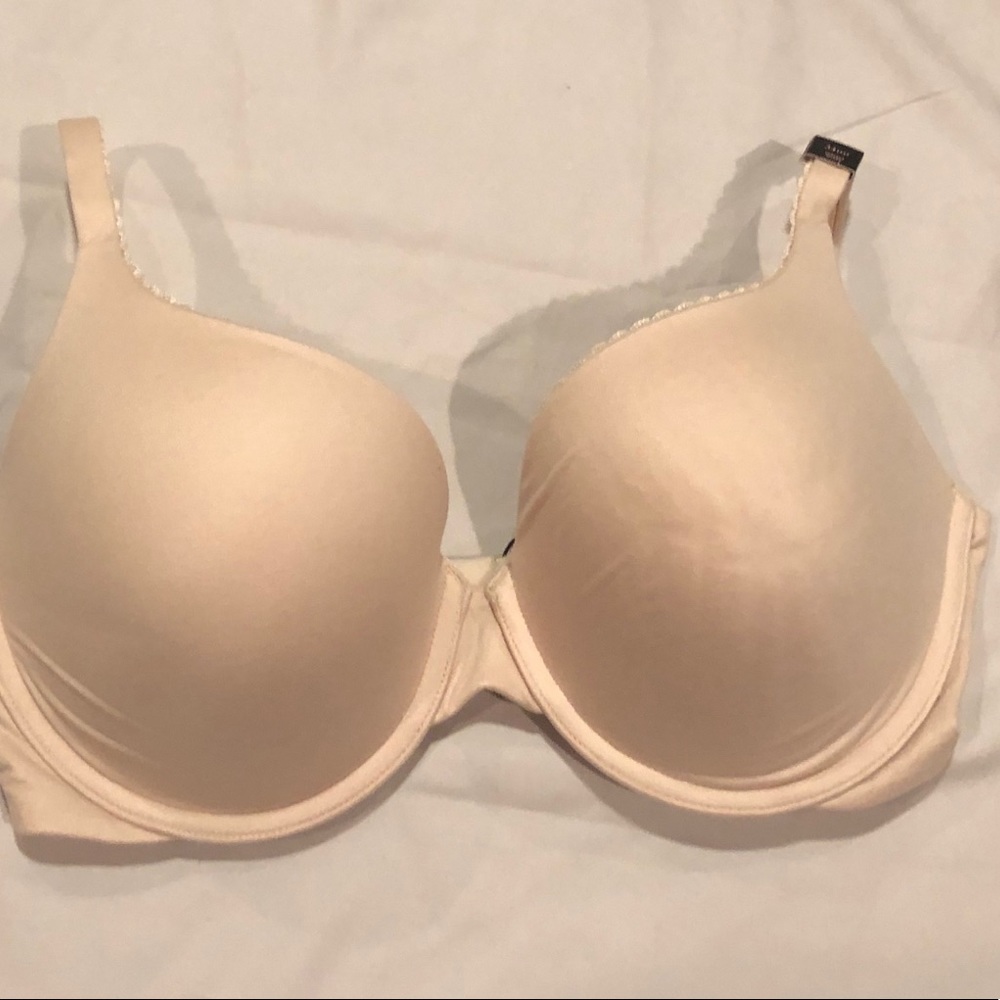 Victoria’s Secret Body By Victoria Bra 34DD